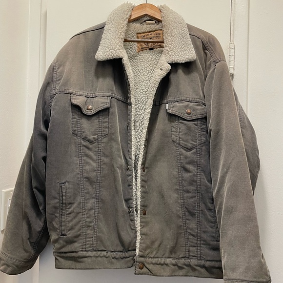 Vintage Levi's Men's Gray Sherpa Jacket - Picture 1 of 8